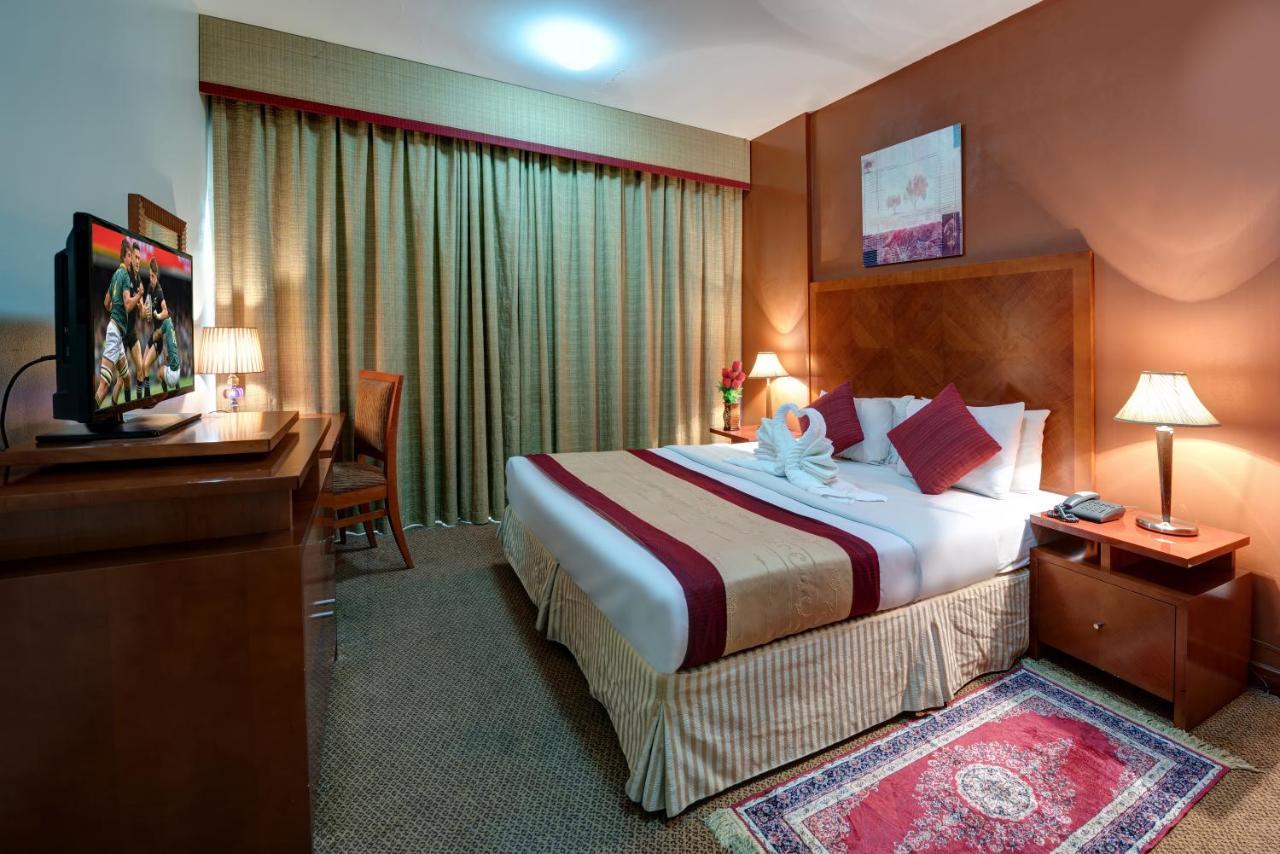 London Crown 1 Dubai