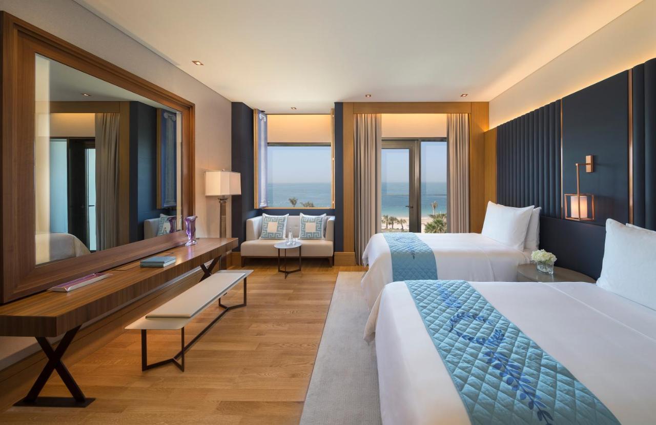 Resort Caesars Bluewaters 5*