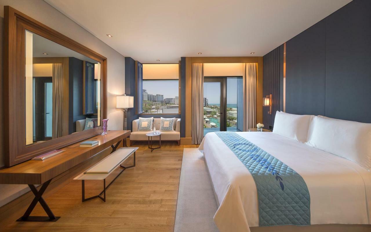 Caesars Bluewaters Resort