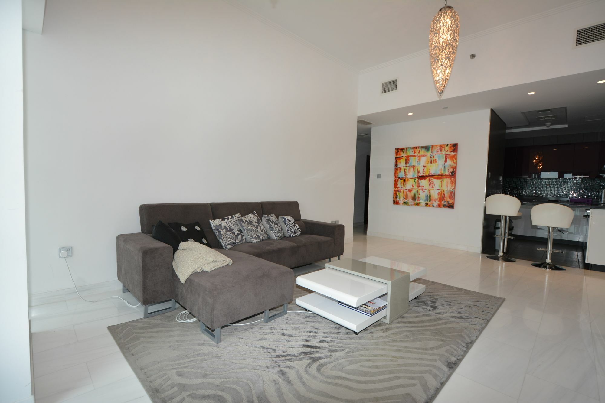 Cayan Tower By Deluxe Homes *