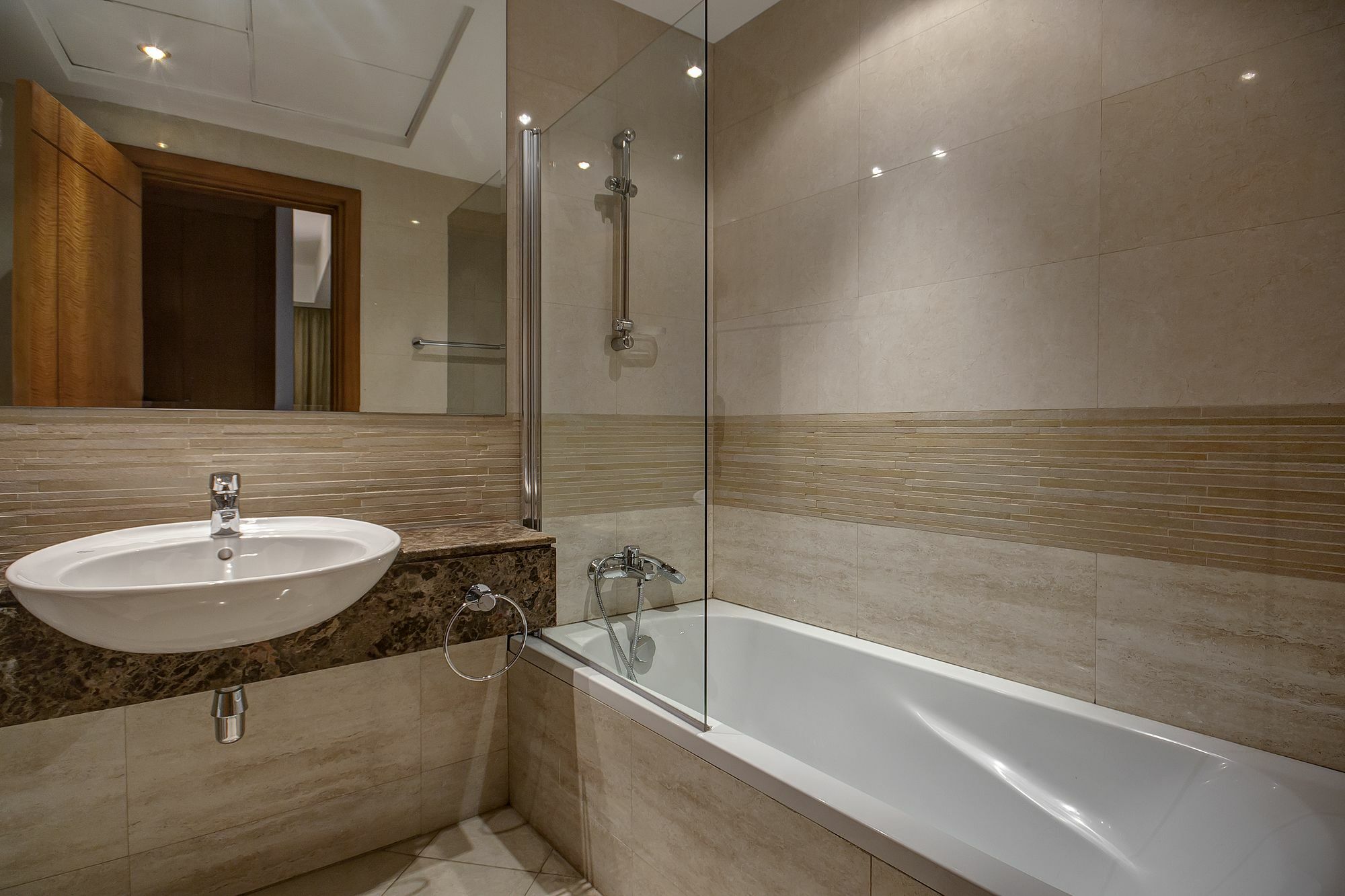 Two Bedrooms In Trident Grand Residence, Jbr By Deluxe Homes Dubai