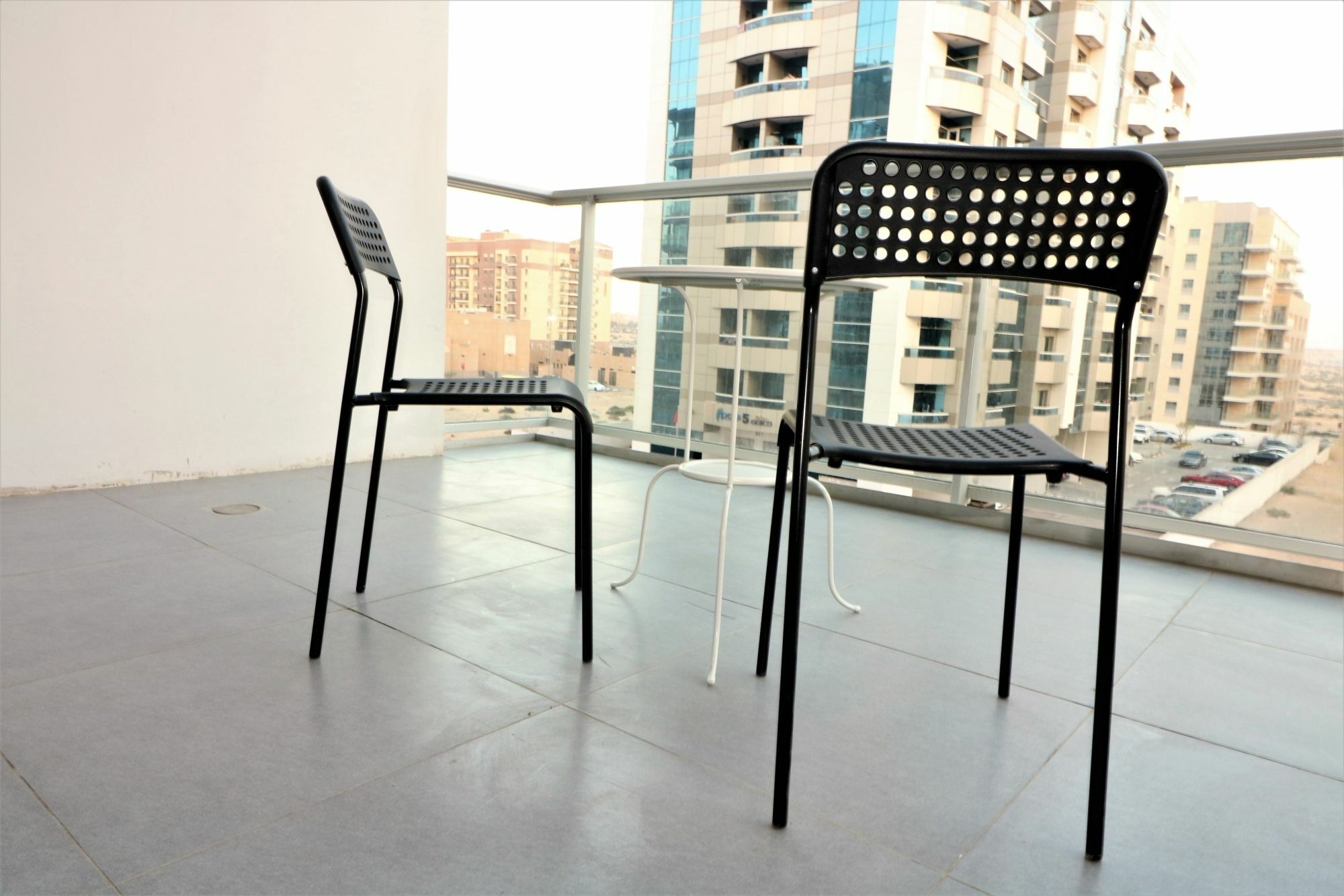 Apartment Piks Key - Binghatti *