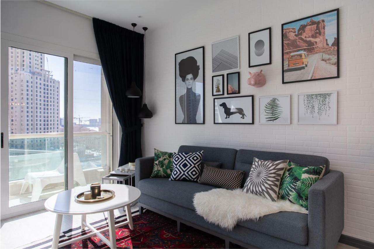 Wow! Super Luxury In Marina - 1br Ro *