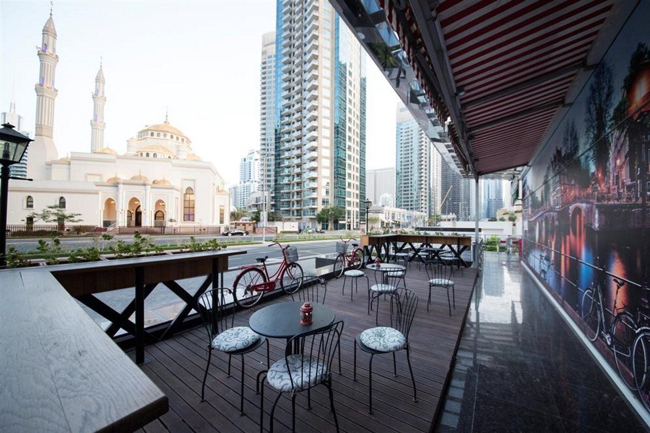 Hotel Barcelo Residences Marina 4*
