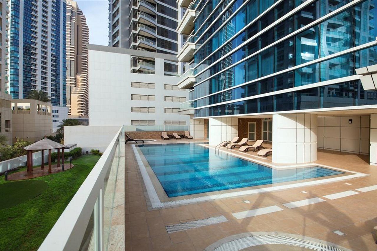 Barcelo Residences Marina