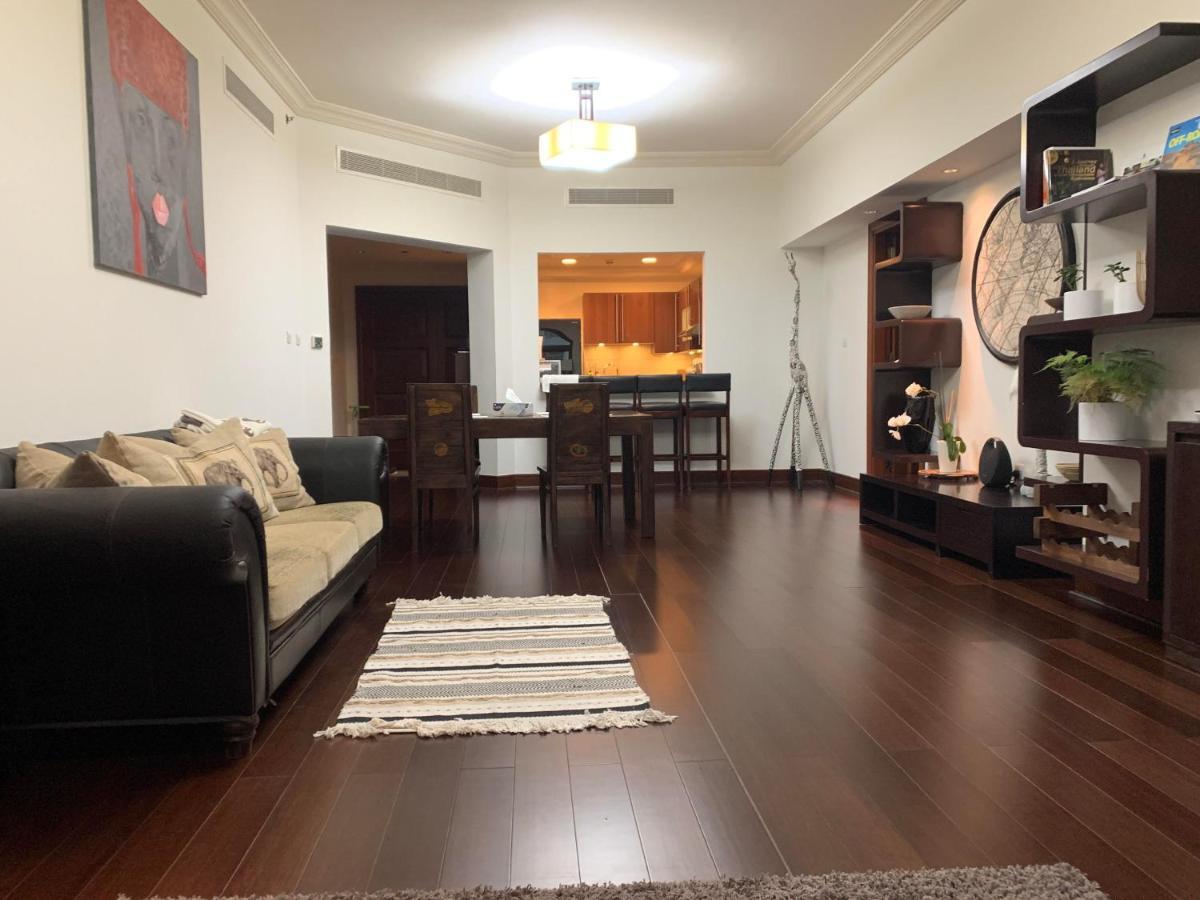 Palm Jumeirah Golden Mile Apartment *