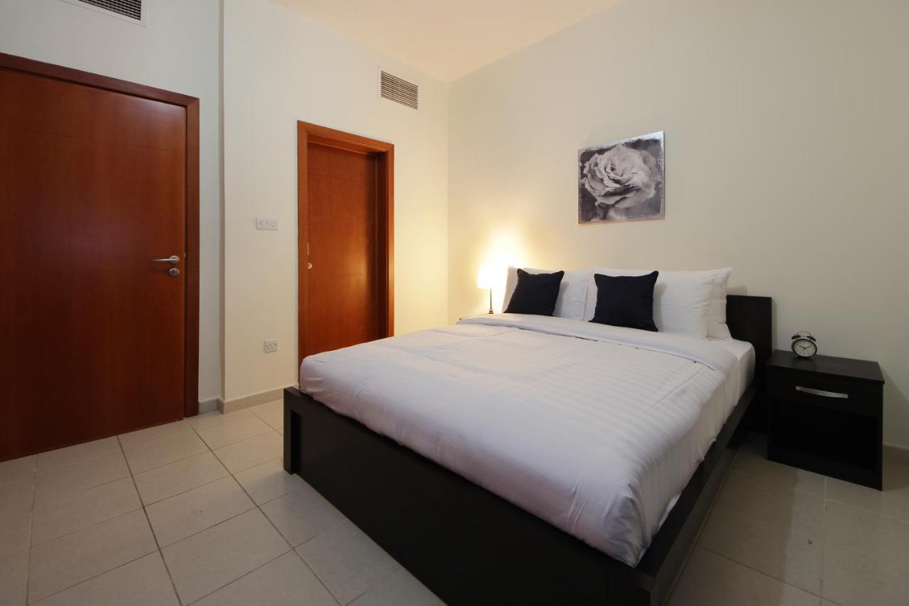 New Arabian Al Dhafra 2 The Greens 1 Br Dubai