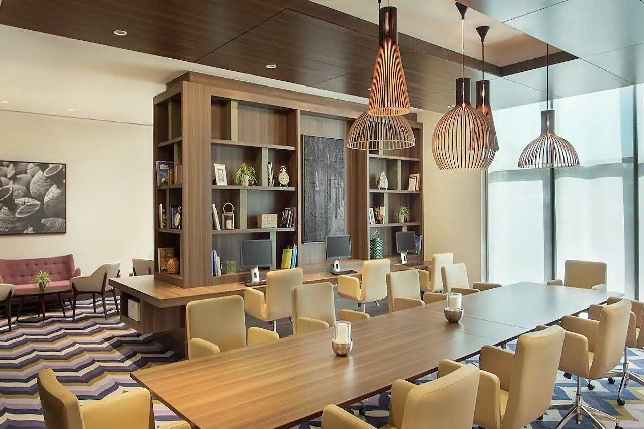 Hampton By Hilton Airport 3* Dubai