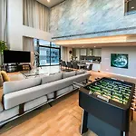 Fam Living Duplex - City Walk