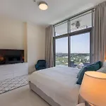 Bright And Spacious Apartment In Damac Hills
