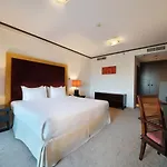 Park Apartments Dubai, An Edge By Rotana Hotel