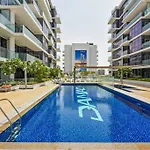 Bright And Spacious Apartment In Damac Hills