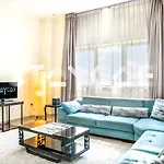 Staycae Holiday Homes - Suburbia