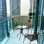 Elegant Suite In Business Bay