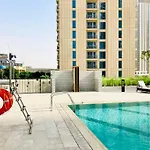 Elegant & Chic 2Bedroom Balcony Creek Waterfront