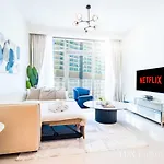 Lux - The Luxury Sunspot Beach Suite