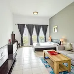 Luxury Escapes - Tranquil Studio Near Furjan Metro - Relaxing Holiday Retreat