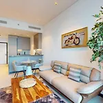 15 Northside Tower 2 - Spacious One Bedroom