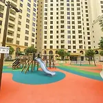 Beautiful Accommodation In Marina
