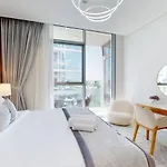 Residences 21 - Modern One Bedroom
