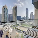 Mira Holiday Homes - Lovely 1 Bedroom In Downtown