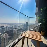 Luxurious & Stylish1Bedroom At Downtown Dubai
