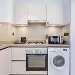 Stay By Latinem Luxury 1Br Holiday Home Cvr B2704 Near Burj Khalifa