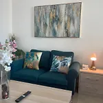 Studio In Silicon Oasis
