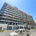 Beautiful 1 Bedroom With Gym, Pool & Kid\'S Playground