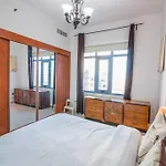 Ideal For Families Close To All Amenities
