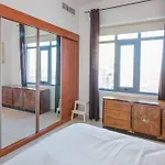 Ideal For Families Close To All Amenities