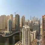 Exquisite Marina Living Apartment By Suiteable