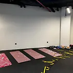 Silk Valley - Brand New Studio With Pool And Gym