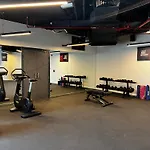 Silk Valley - Brand New Studio With Pool And Gym
