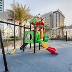 Elegant 1Br Getaway In Bella Rose, Al Barsha