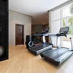Juliushomes - Apartment Prive Business Bay, Dubai