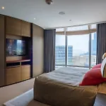 Lux 1-Br Apartment In Armani Residences