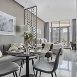 Frank Porter - Damac Prive A