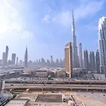 Beautiful 2-Br Flat In Downtown Luxury City Living At Its Best
