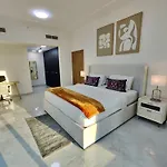 Lux Bnb I Executive Tower I Ocean View