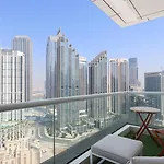 Livbnb Suites - Burj Khalifa View 2Br Spacious Apt