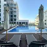 Luxurious 2Br With Pool & Gym Access L Near Downtown