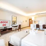 Elegant Studio Apartment For 2 At The Address Dubai Mall
