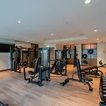 Brand New Luxurious 2Br Act Towers Downtown