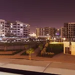 Brand New 1Br With Pool, Sauna & Gym