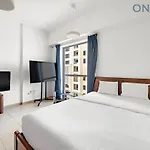 2Br Apartment In Jbr Dubai With Dubai Eye View