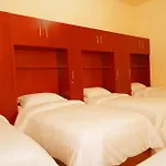 Beds & Company Men Hostels
