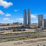 Like Home - 1810 Stunning 1-Bhk Apartment In Prime Location