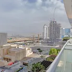 Escape24 - Vogue 1Br Near Burj Khalifa And Dubai Mall Downtown Dubai