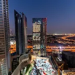 Escape24 - Vogue 1Br Near Burj Khalifa And Dubai Mall Downtown Dubai